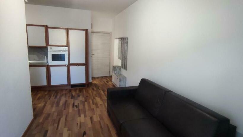 1ベッドルームアパートメント, Da Jm