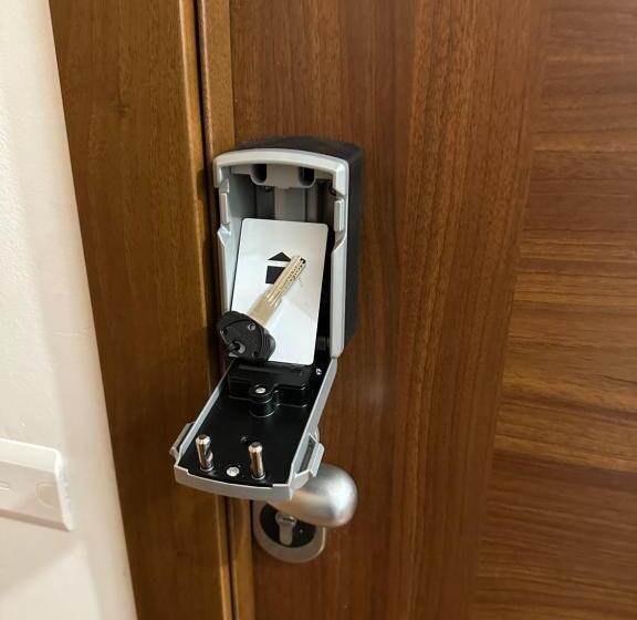 2ベッドルームアパートメント, Da Jm