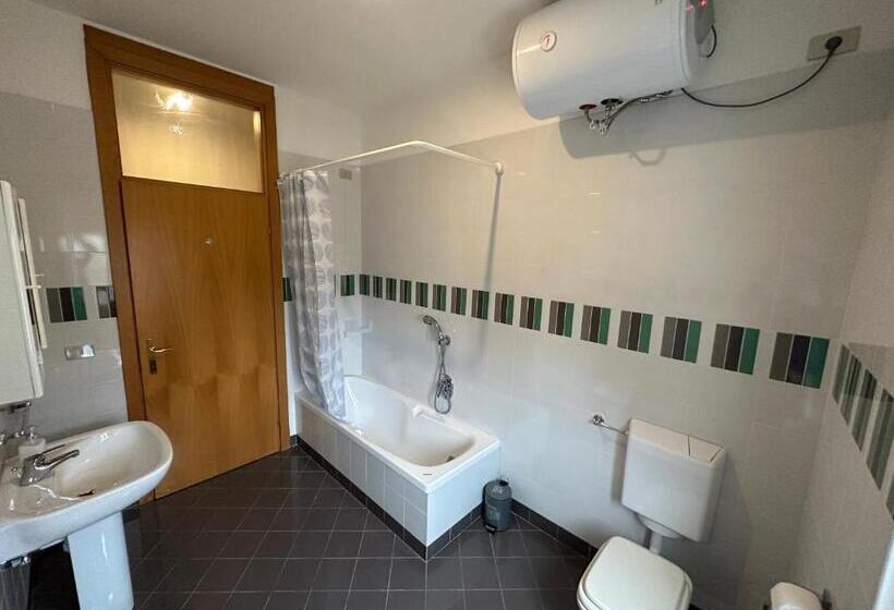 2ベッドルームアパートメント, Da Jm