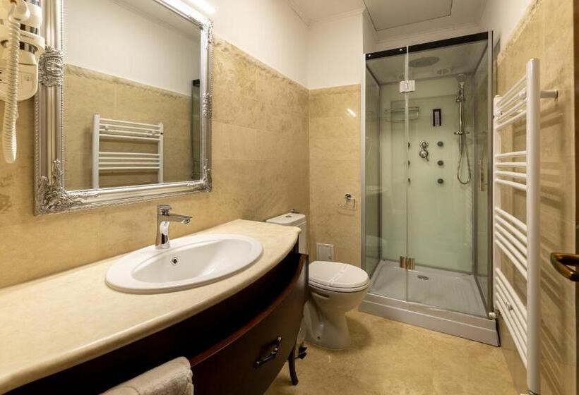 غرفة قياسية سرير كينج, Carolina Heritage