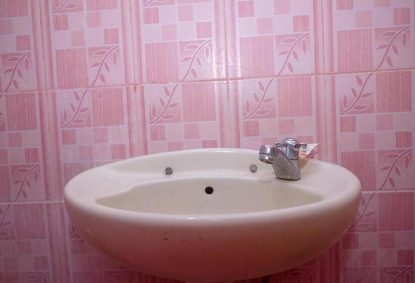 スタンダードルーム, Reddoorz Near Pelabuhan Nusantara Parepare