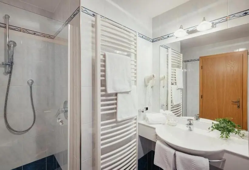 スタンダードスタジオ, Oberaldoss Residence Wellness