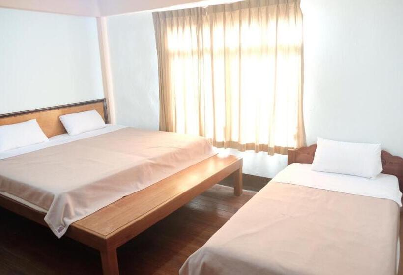 ファミリールーム, Manilath Guesthouse