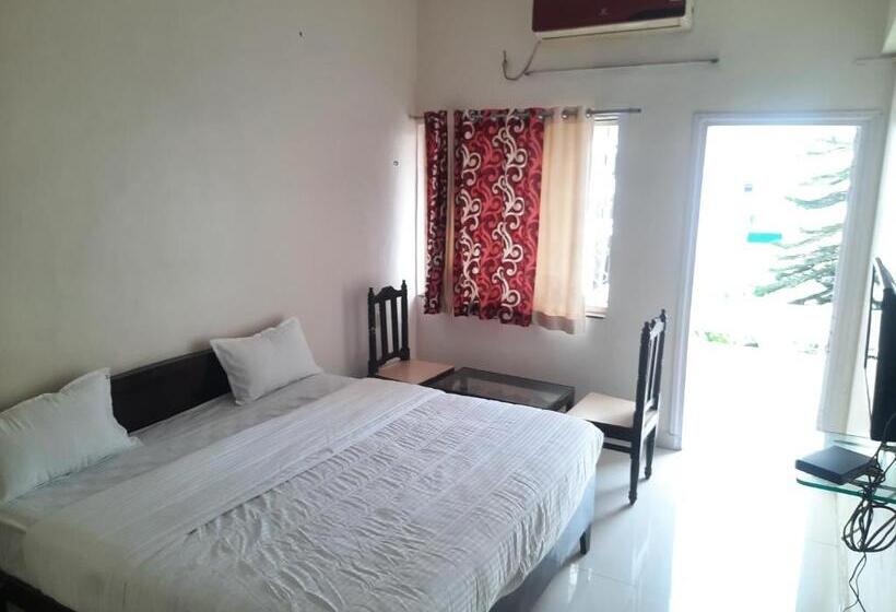 חדר סטנדרט עם מיטת קינג, Great Punjab