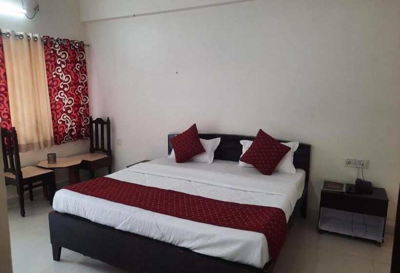 חדר סטנדרט עם מיטת קינג, Great Punjab