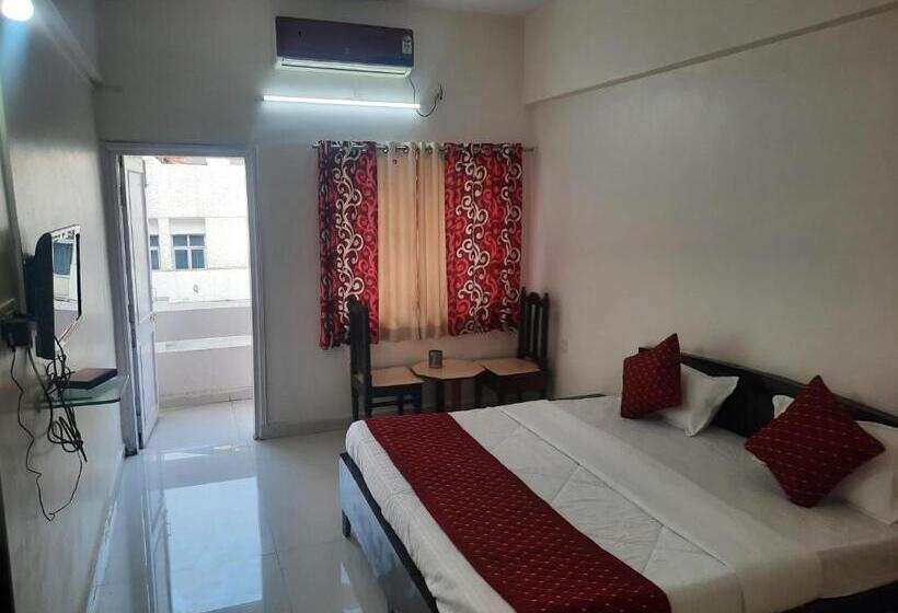 חדר סטנדרט עם מיטת קינג, Great Punjab