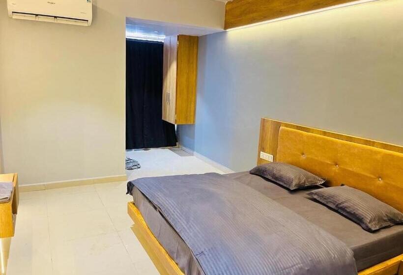 三人经典房间, Oyo 70244 Florence Hoetl