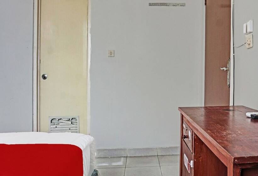 スタンダードルーム, Oyo 91849 Karawaci Taman Permata 5