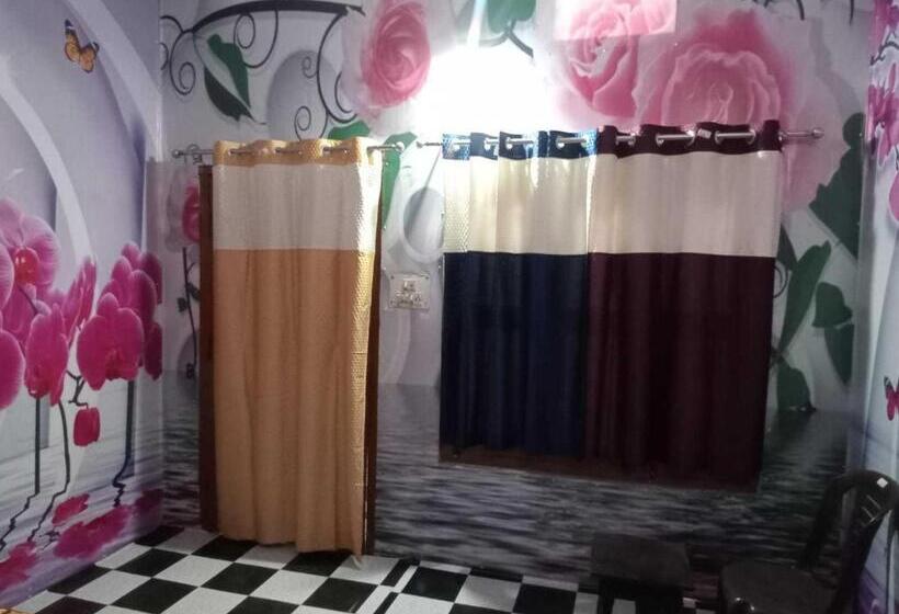 트리플 클래식 룸, Pop 70217 The Diamond Guest House