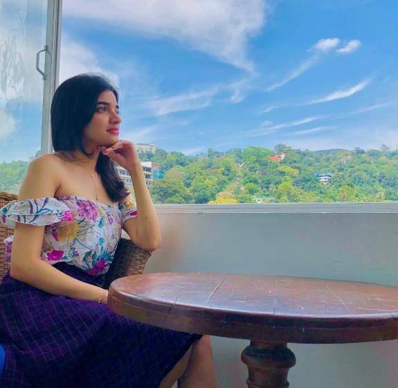 Standard Værelse m. Balkon, Quick Stop Inn