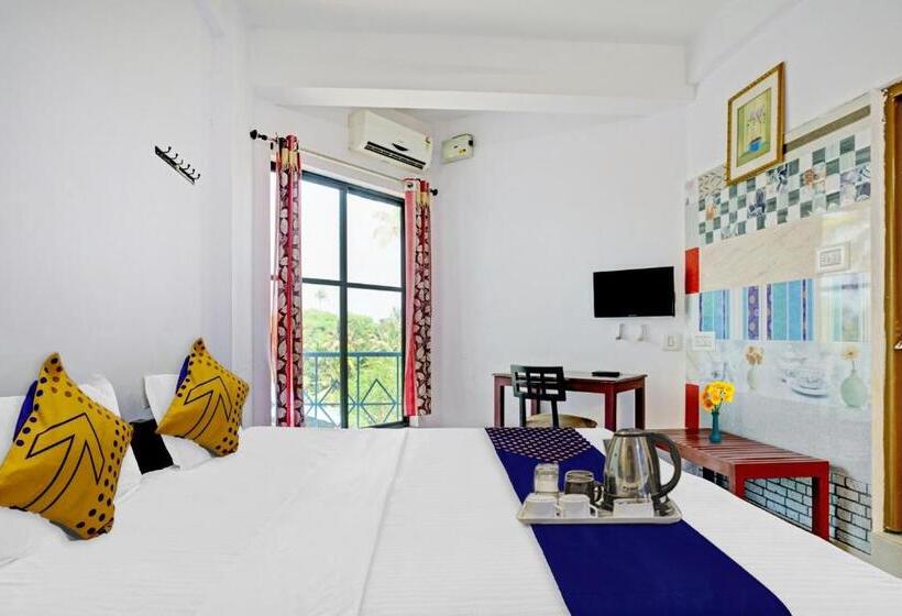 חדר קלאסי לשלושה, Spot On Cherai Homes