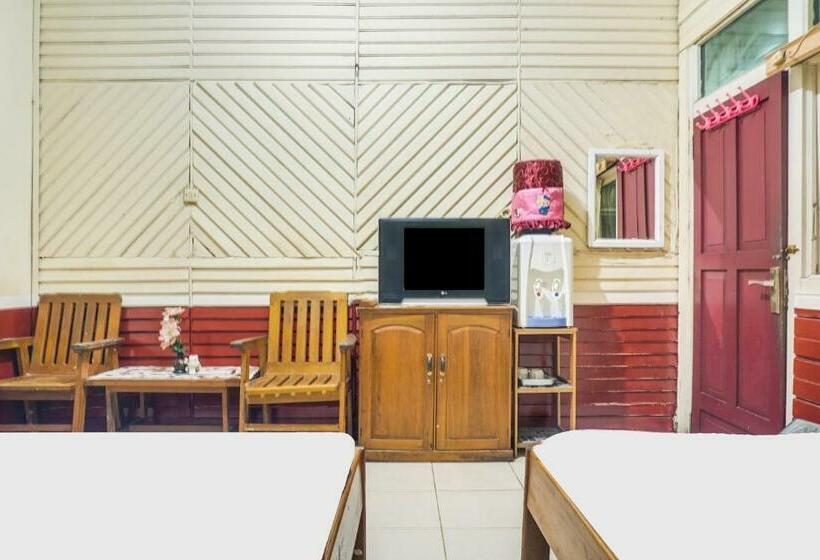 基本间, Spot On 91833  Anggrek Daqu Syariah Kapuas