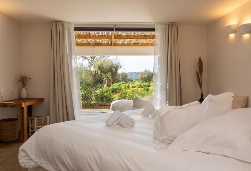 Люкс Вид на Сад, Villa Flaka Boutique Hôtel Confidentiel Et Convivial