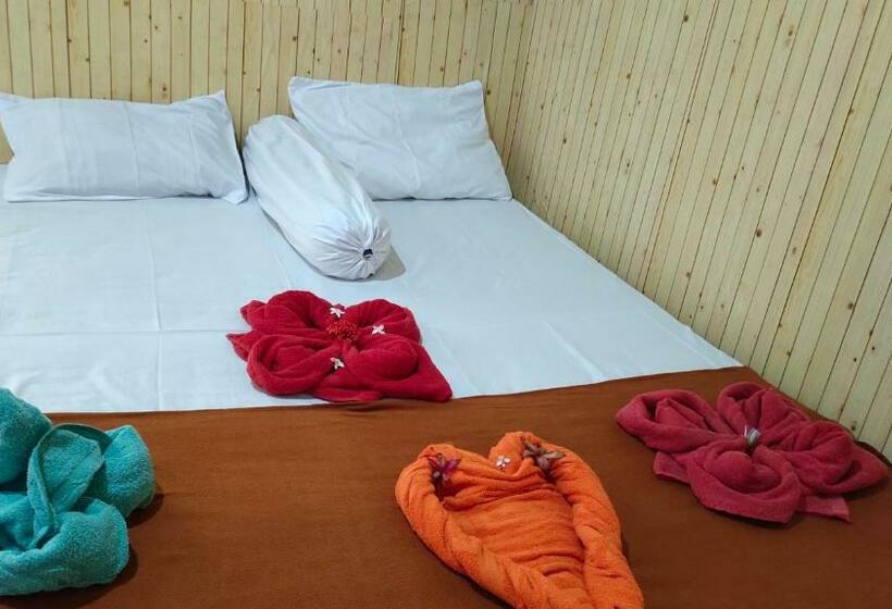 חדר סופריור, Artha