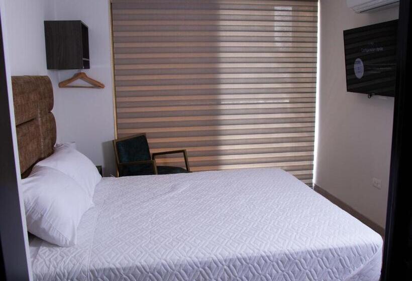 Номер Стандарт, Golden Cartago