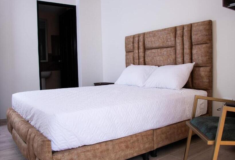 Номер Стандарт, Golden Cartago