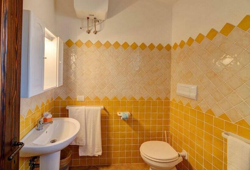 آپارتمان 1 خوابه با چشم‌انداز دریا, Residence Con Piscina A Badesi, Appartamenti Con Wifi E A.c