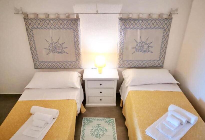 海の見える１ベッドルームアパートメント, Residence Con Piscina A Badesi, Appartamenti Con Wifi E A.c