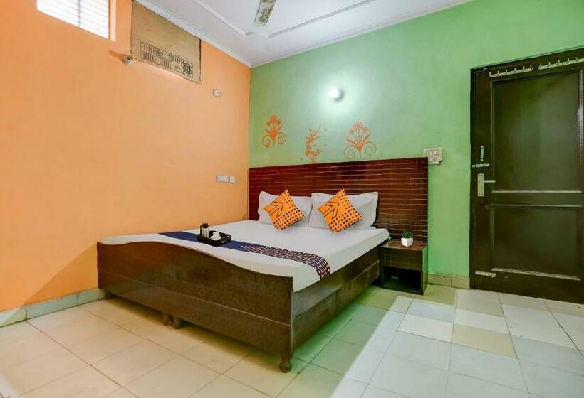 غرفة كلاسيكية ثلاثية, Spot On Hotel New Style