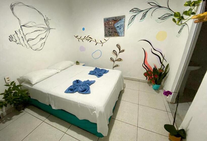 اتاق استاندارد, Aurora Hostel