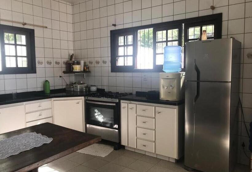 带阳台套房, Casa Da Mariajuana Hostel Tabatinga