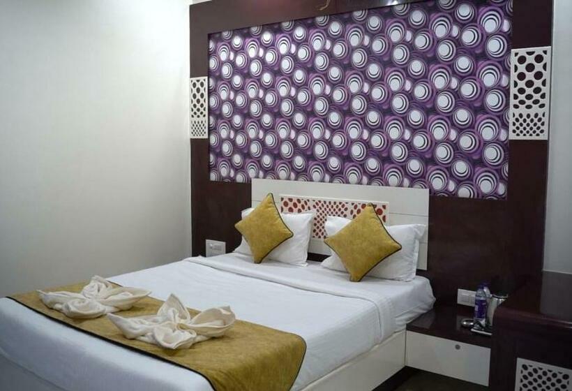 Номер Superior, Treebo Raval Resort With Valley View