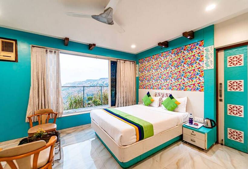 スーペリアールーム, Treebo Raval Resort With Valley View