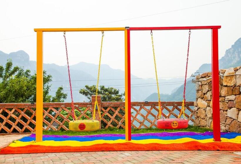 Deluxe room with river view, 悠然江景客栈 三峡店