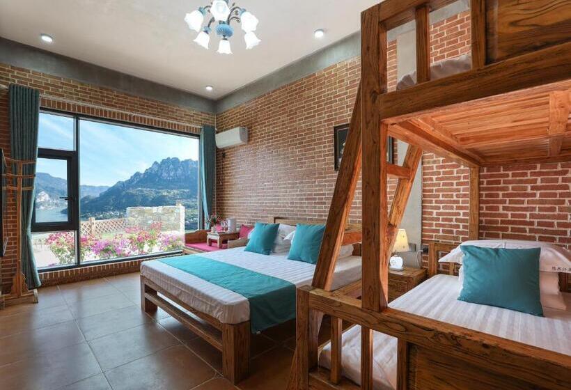 Pokój Rodzinny, 悠然江景客栈 三峡店