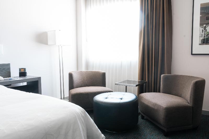 带大床的标准间, Holiday Inn Express Hotel & Suites Hermosillo, An Ihg