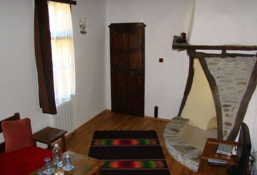 2침실 아파트 정원 전망, Dedovite Kashti