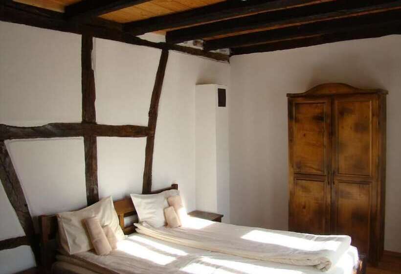 2침실 아파트 정원 전망, Dedovite Kashti