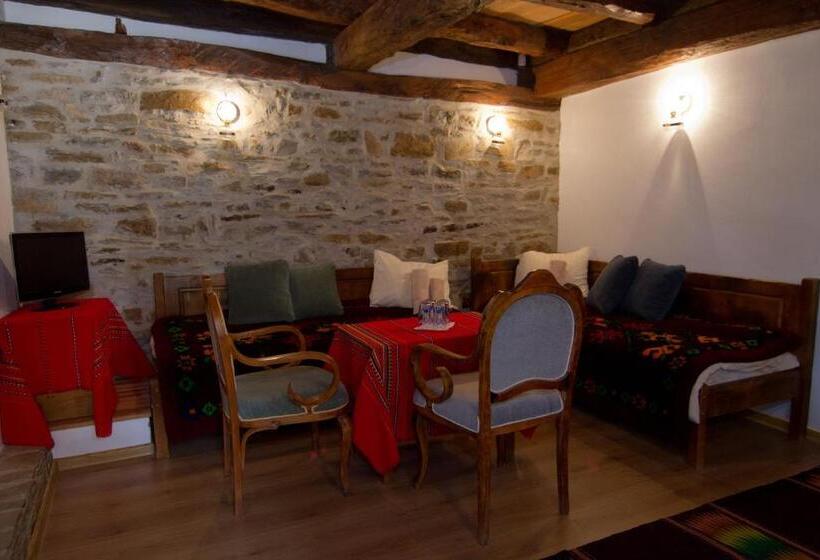 주니어 스위트, Dedovite Kashti