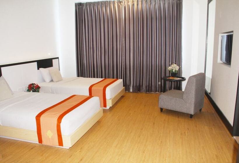 高级大房间, Buana Lestari