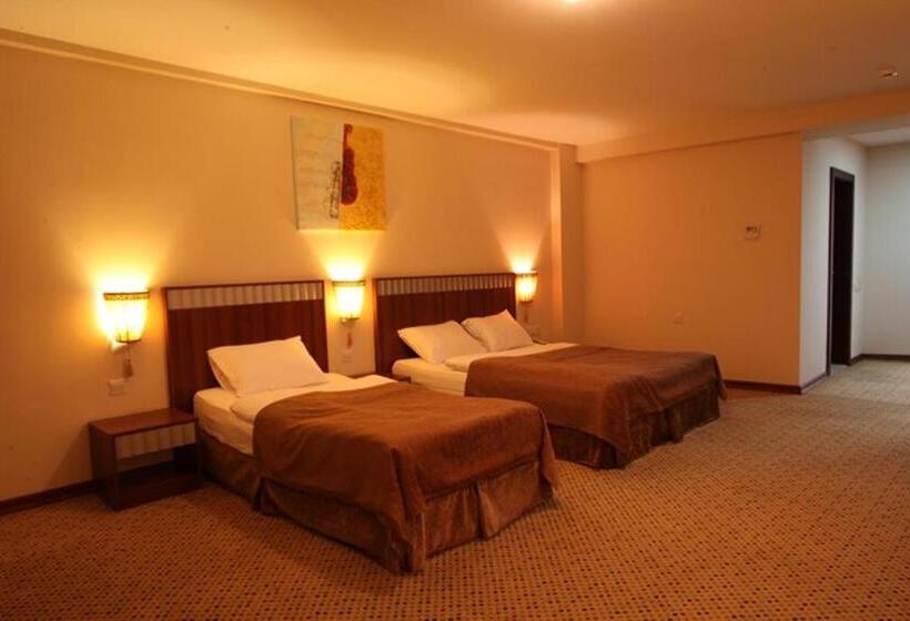 اتاق استاندارد, Noble