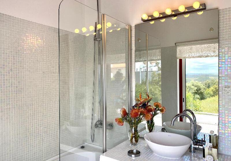 高级大房间, Pangeran City