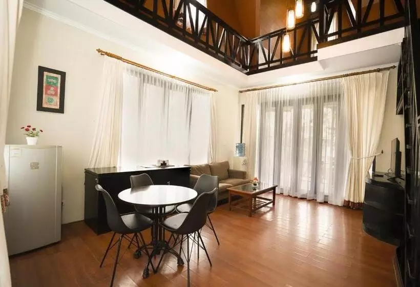Bungalow Familial, Sabda Alam Hotel & Resort