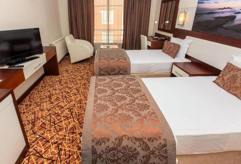 اتاق استاندارد, Tuna