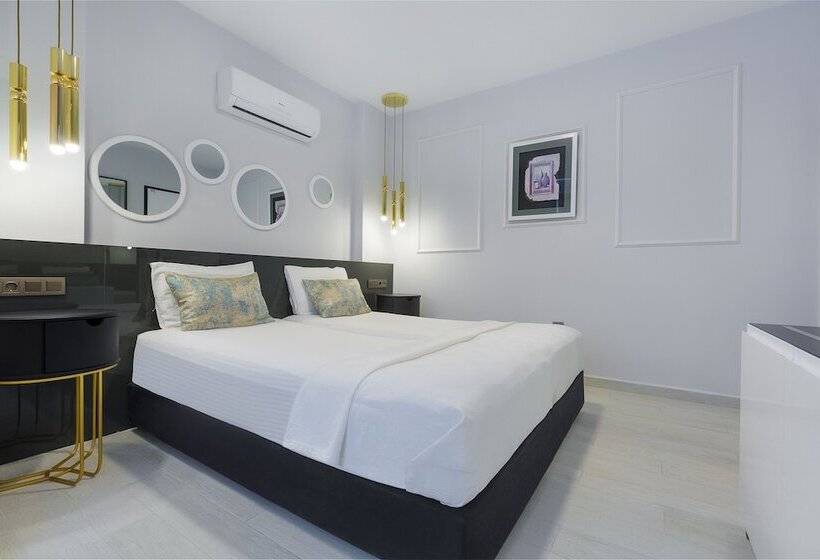 דירת חדר סופריור, Twin Apart