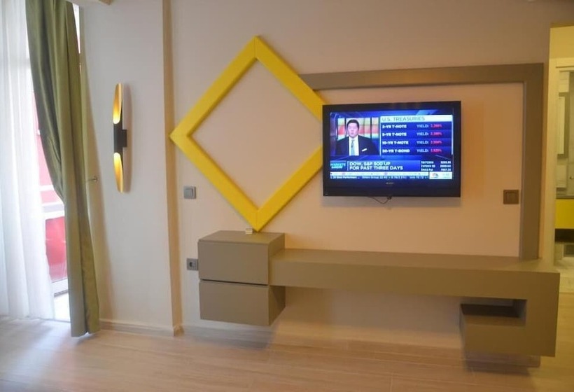 דירת חדר, Twin Apart