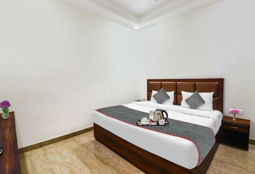 스탠다드 룸, Fabhotel Golden Grand