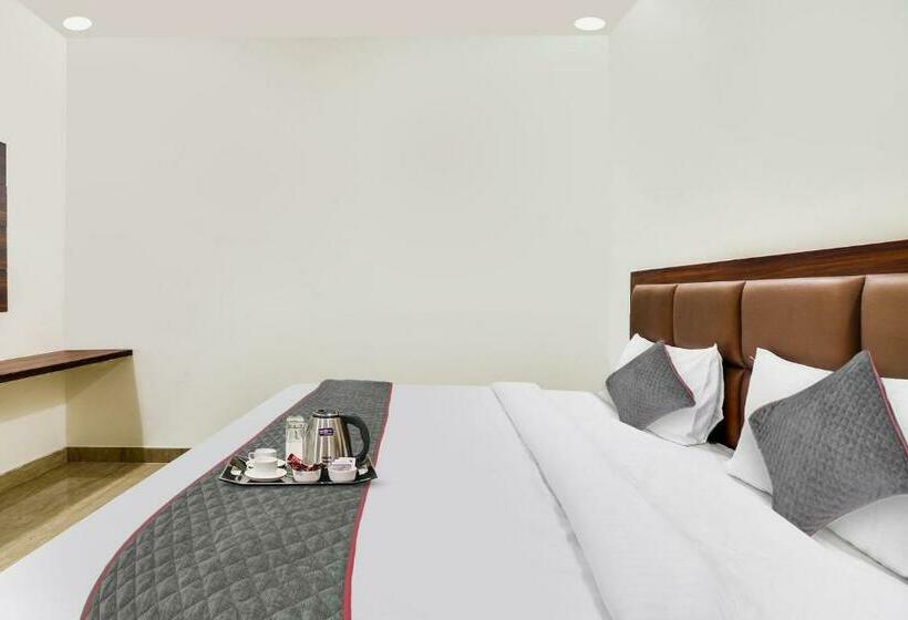 스탠다드 룸, Fabhotel Golden Grand