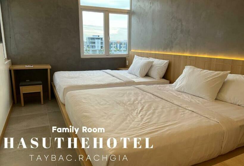 اتاق استاندارد چهار تخته, Hasu The Hotel   Rach Gia