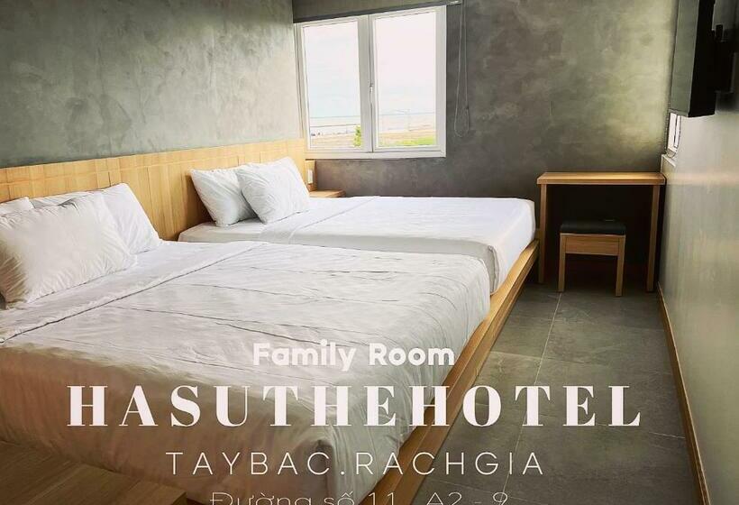اتاق استاندارد چهار تخته, Hasu The Hotel Rach Gia
