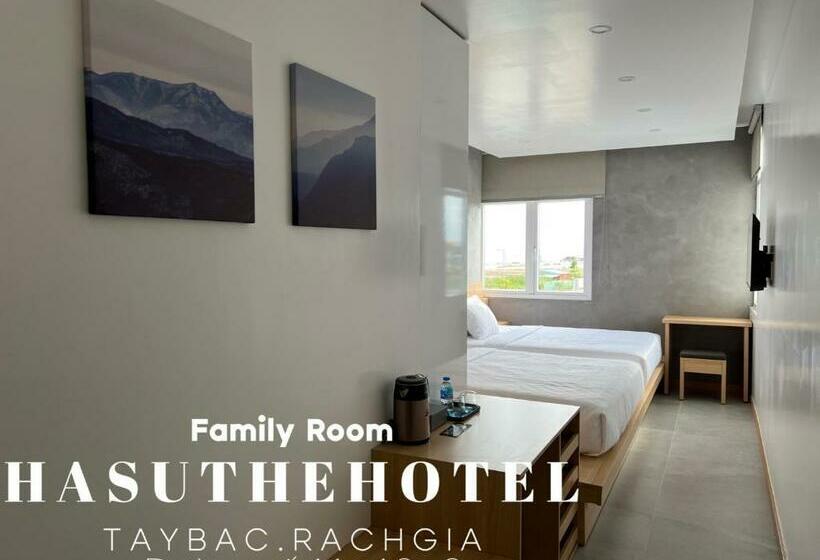 اتاق استاندارد چهار تخته, Hasu The Hotel   Rach Gia