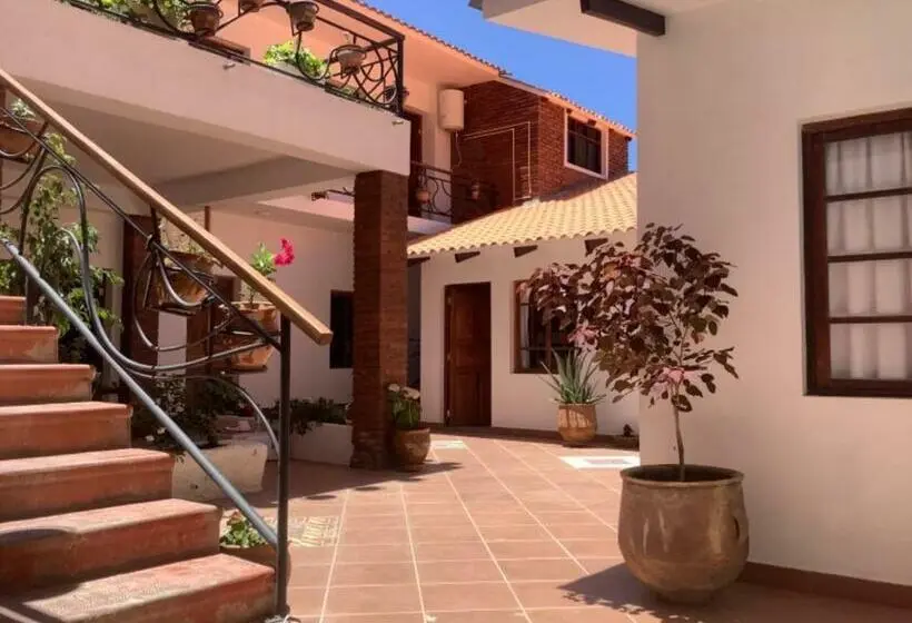 اتاق استاندارد یک نفره, Casa San Martín