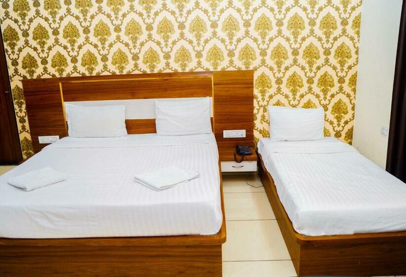 Deluxe Trippelrum, Ardency Green