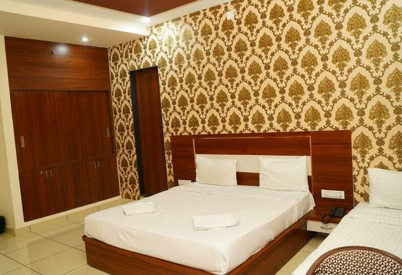 Deluxe Trippelrum, Ardency Green