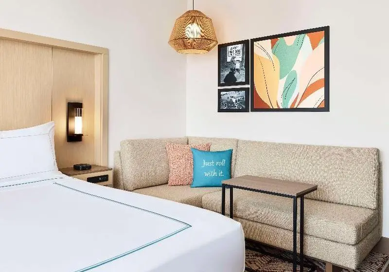 キングサイズベッドのスタンダードルーム, The Eddy Hotel Tucson, Tapestry Collection By Hilton