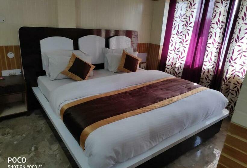 スーペリアールーム, Diamond, Meerut